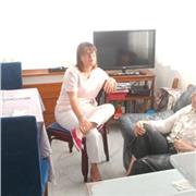 Sono una brava insegnante per tutte le materie per bimbi e ragazzi, appassionata di matematica, scienze e disegno tecnico.